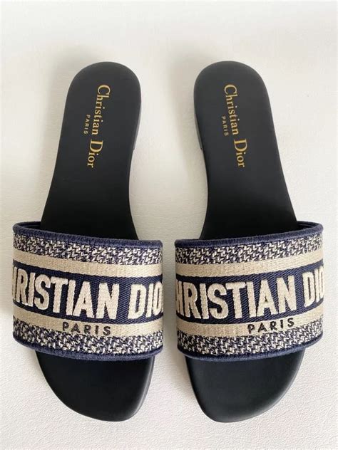 dior sandals cleaner